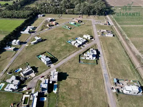 Excelente Lote en Venta en Barrio Privado Brisanova entrega inmediata  Financiación Pueblo Esther