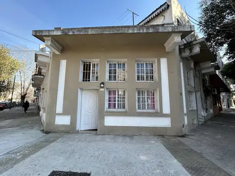 PH EN VENTA U$S  95.000 (49,20 m2) DIAZ Colodrero  3300 - 3 amb, 1 baño completo, cocina y sotano