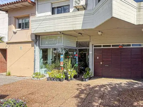 VENTA CASA CON LOCAL COMERCIAL  con GARAGE POMPEYA