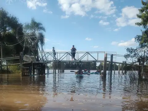 Casa en  Club Jardín Náutico Escobar - lote 7E
