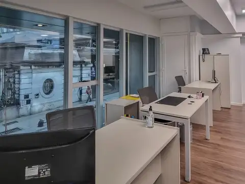 Oficina en Alquiler en Recoleta, USD 1.440