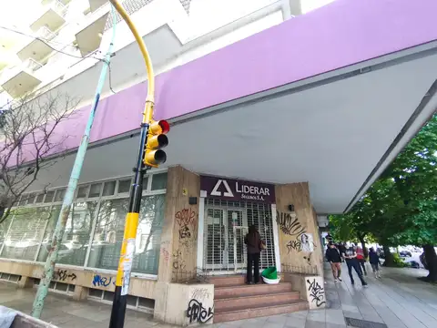 Oficina en Venta 35 años