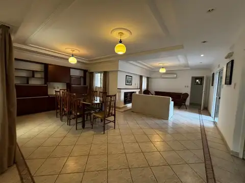 Casa en Alquiler de 2 dormitorios