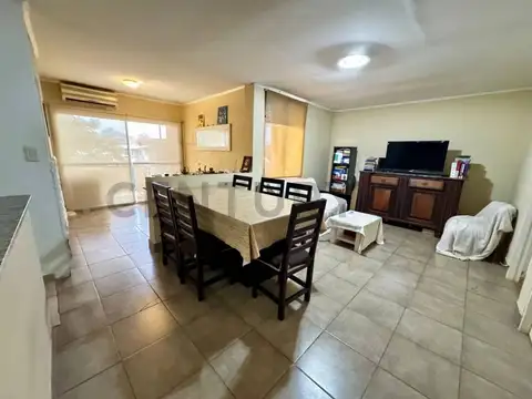 Venta departamento 4 ambientes Tigre - apto crédito