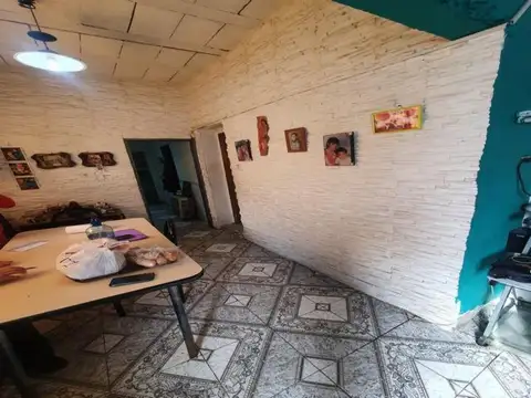 LOTE 245M2 CON VIVIENDA VILLA LIBERTAD 800M ESTACIONBOSCH