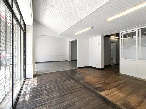 Local en Alquiler en Nuestra Señora De Lourdes, USD 2.000