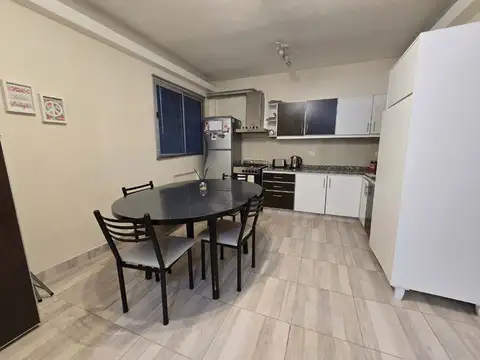 Presidente José Evaristo Uriburu 600