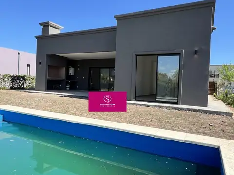 Casa en Venta en Pilar del Este - San Ramiro, USD 210.000