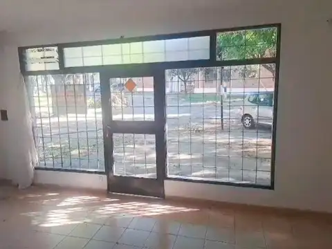 Estado de Israel 2096 , Piso 0