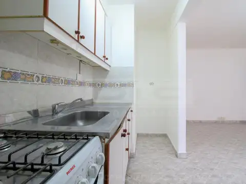 Depto Tipo Casa 2 ambientes con 1 baño