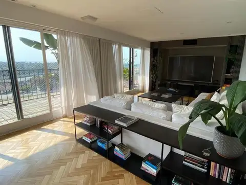 Avenida del Libertador e/ Gorostiaga y Maure