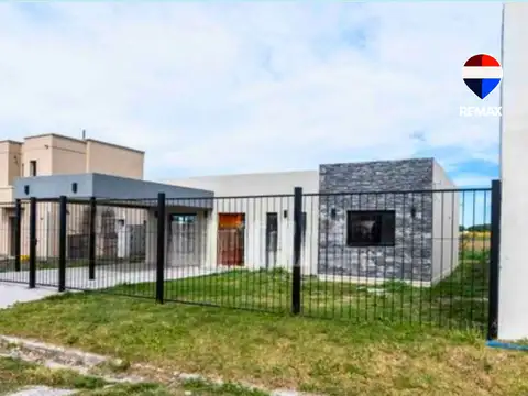 VENTA CASA EKO DISTRITO CIRCUNVALACION OESTE