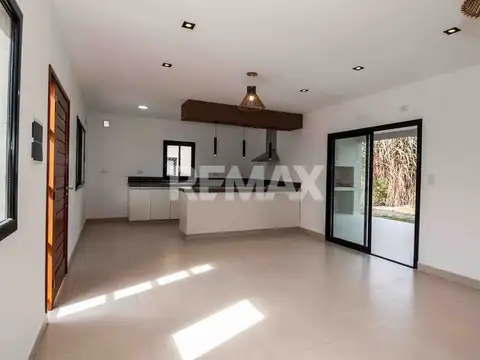Casa en Venta en Cerrillos, USD 128.000