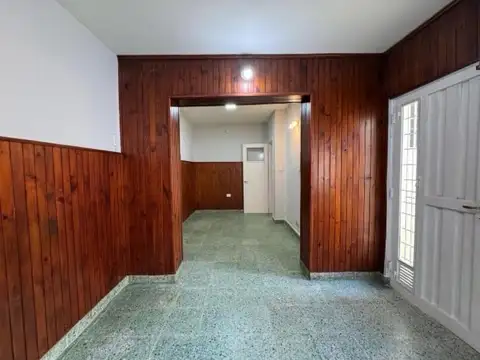 Casa en Alquiler en Rafael Calzada, $ 580.000