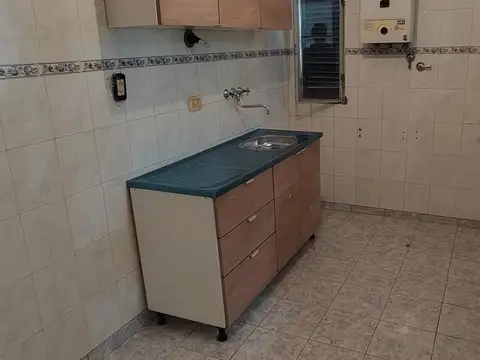 Departamento 3 ambientes con 1 baño