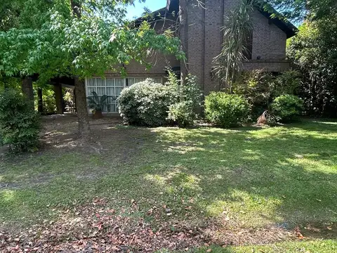 VENTA CASA 6 AMBIENTES EN LOS CARDALES COUNTRY CLUB