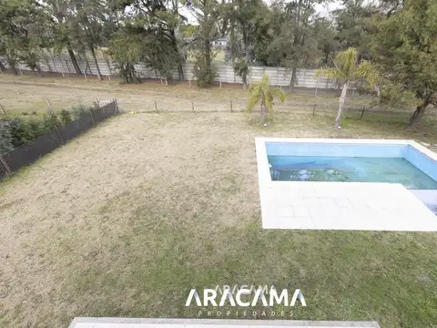 Casa en Venta con 1 cochera