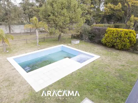 Casa 5 ambientes con 3 baños