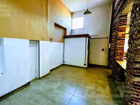 Depto Tipo Casa en Venta en Morón Sur, USD 70.000