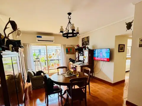 Departamento 3 ambientes con 2 baños