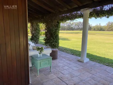 Casa 5 ambientes con 3 baños