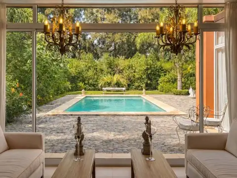 Casa 5 ambientes con 3 baños