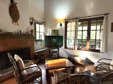 Casa 4 ambientes con 3 baños