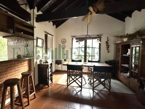 Casa en Venta con 1 cochera