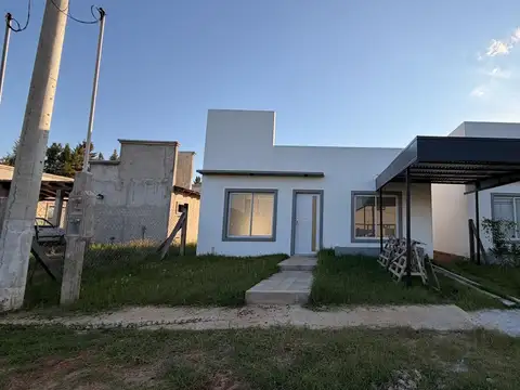 Casa a Estrenar Barrio Náutico San José