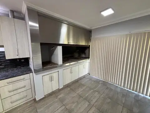 COMPLEJO CERRADO 2 DORM 1BAÑO LIVING COMEDOR ESTAR COCHERA