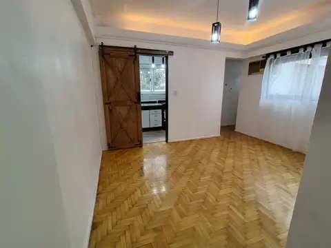 Valentín Gómez 2900, Piso 2