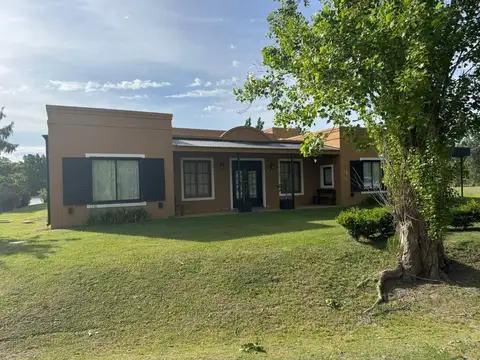 Colectora Autopista Ezeiza