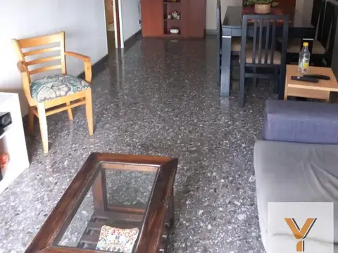 Departamento en venta - 3 Dormitorios 2 Baños - Barracas