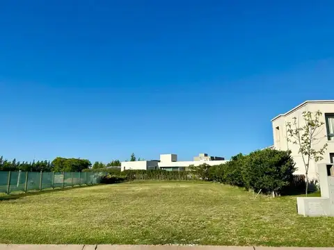 Terreno en Venta de 910,0 m2