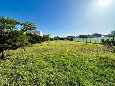 Terreno en Venta en San Sebastián, USD 220.000