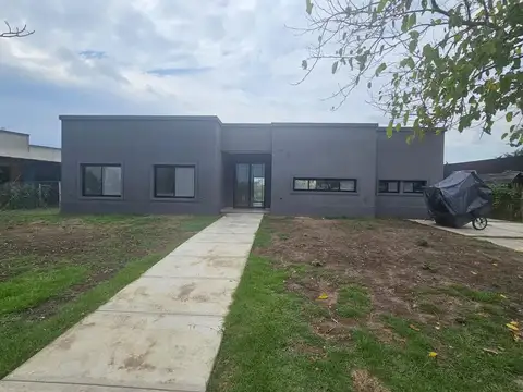 Casa a la venta en Norte El Cantón