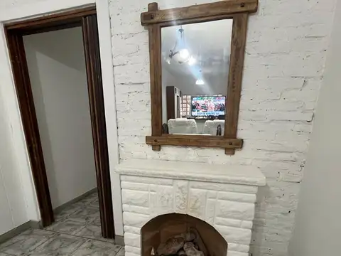 Casa 5 ambientes con 1 baño