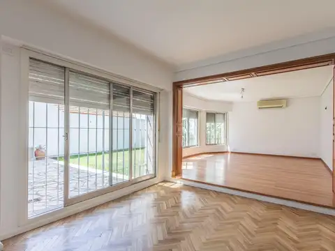 Depto Tipo Casa en Venta 40 años