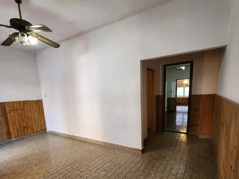 Depto Tipo Casa 2 ambientes con 1 baño