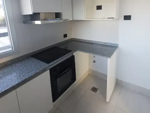 Departamento en Alquiler en Jardín Claret, $ 1.000.000