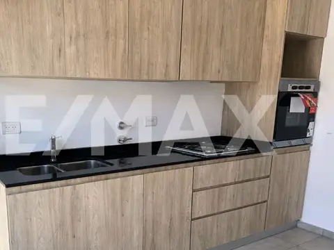 Depto Tipo Casa 4 ambientes con 2 baños
