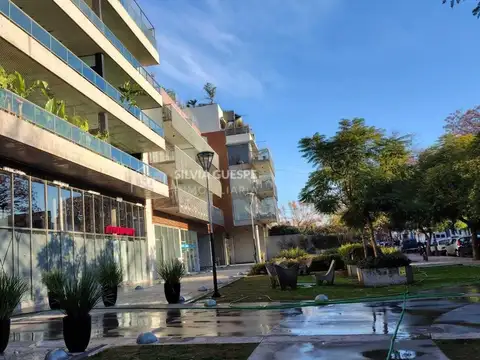 EXCELENTE INVERSION   LOCALES A LA VENTA EN EL CORREDOR DONADO HOLMBERG , MODERNO POLO GASTRONOMICO Y COMERCIAL DE VILLA URQUIZA ,
