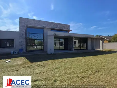 Casa en Venta de 4 dormitorios