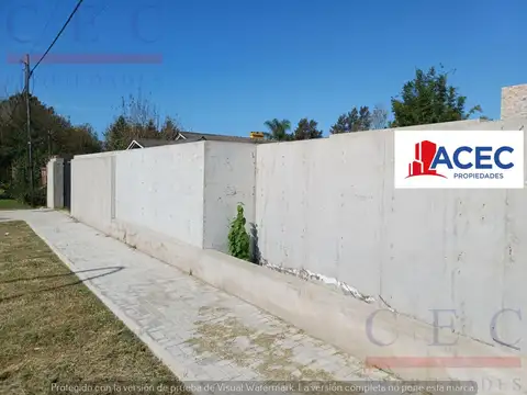 Casa en Venta con 2 cocheras