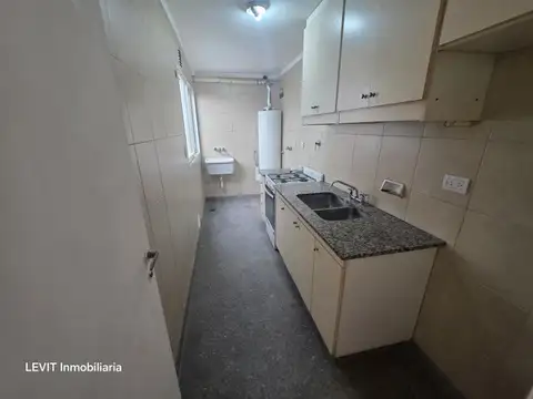 ALQUILER OFICINA BELGRANO 5 AMB - 85M2 COCHERA INCLUIDA BALCÓN FRENTE A mts. Av. Libertador