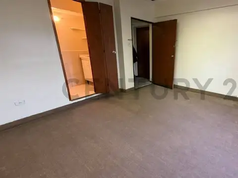 Esmeralda 300, Piso 11