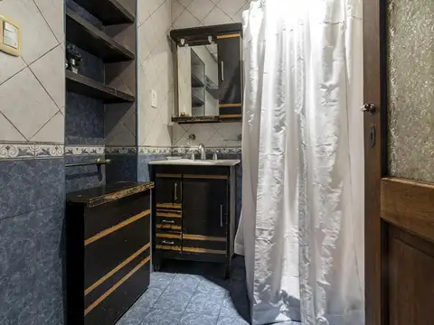 Eleodoro Lobos al 200 Venta Casa de 3 Ambientes Patio Terraza Lote Propio Caballito