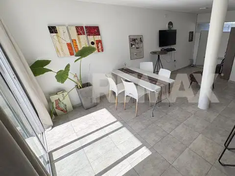 Depto Tipo Casa 4 ambientes con 1 baño
