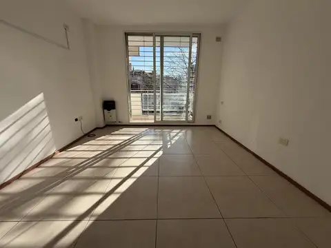 Departamento en Venta Monoambiente semi-piso con balcon