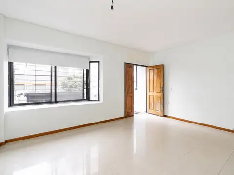 Depto Tipo Casa en Venta 14 años